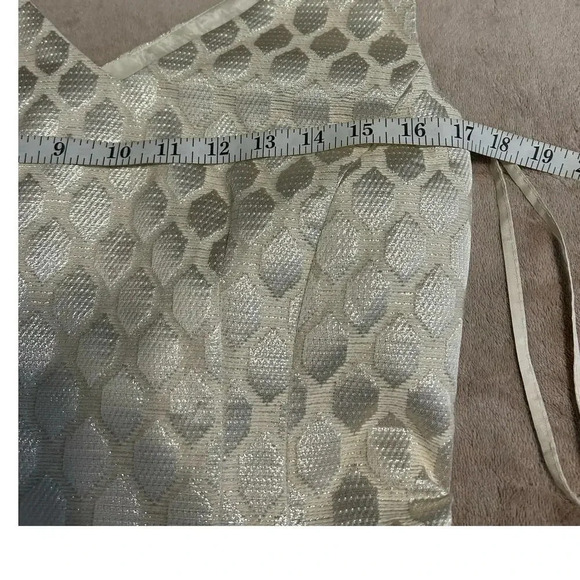 Cremieux Metallic Silver Sleeveless Dress Size 6 Textured Pattern Shift Wedding - Picture 6 of 6